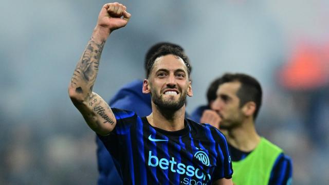 Galatasaray'dan Hakan Çalhanoğlu itirafı. 