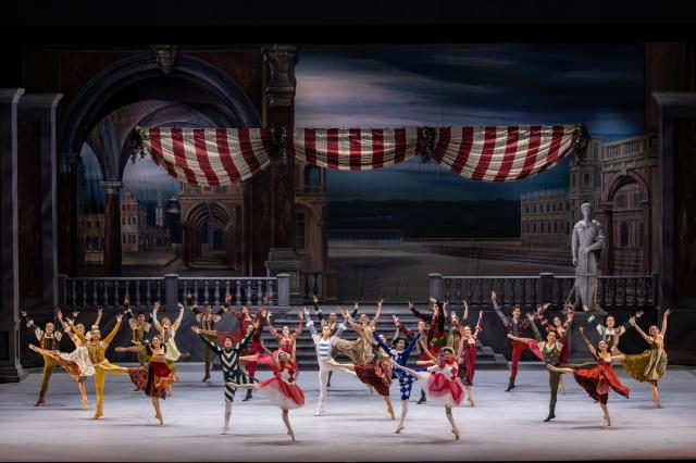 Romeo ve Juliet balesi yeniden sahnede. İstanbul'da sanatseverlerle buluşacak