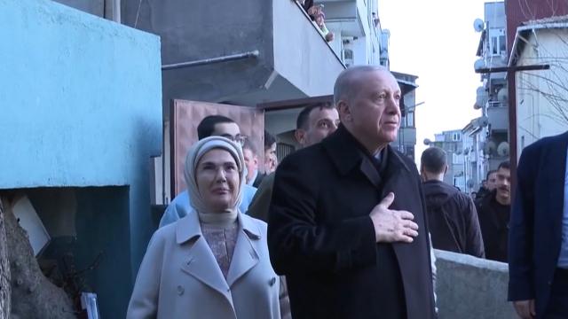 Cumhurbaşkanı Erdoğan, Kayacık ailesinin iftar sofrasına konuk oldu