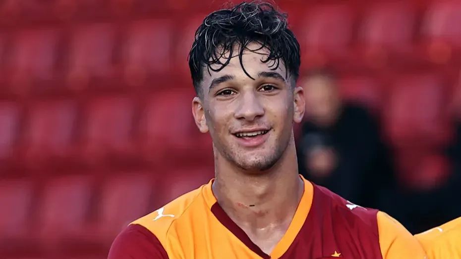 Tüm eşyalarını aldı, Fenerbahçe'ye gitmek için Galatasaray'dan ayrıldı