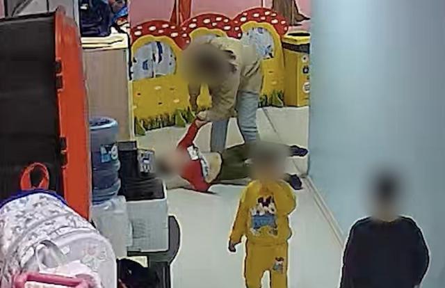 Anaokulunda çocuğa şiddet iddiası. Müzik öğretmenine para cezası verildi