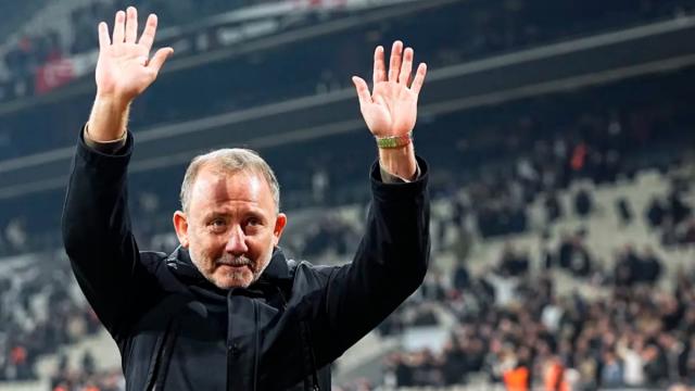 Soyunma odasından çıkıp gelmişti, Sergen Yalçın'dan derbi açıklaması. 