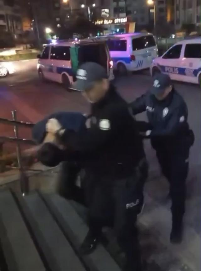 Trafikte ailenin yolunu kesti. 370 bin TL ceza kesildi