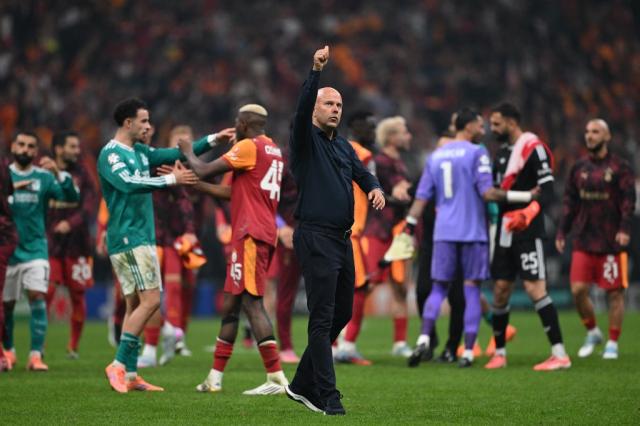 Liverpool Teknik Direktörü Arne Slot'tan Galatasaray açıklaması. 