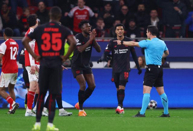 Halil Umut Meler'den Avrupa'da tartışmalı karar. 