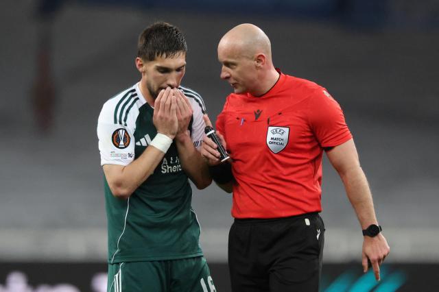 Liverpool-Galatasaray maçının hakemi açıklandı