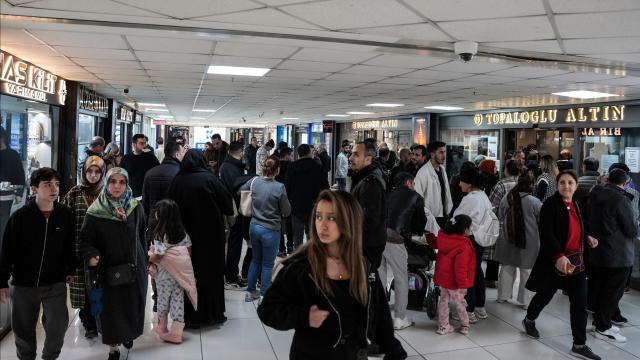 Fiyat düştü, Kuyumcukent'te gram altın tükendi