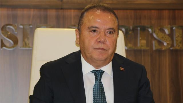 Muhittin Böcek'in şoförleri gözaltına alındı