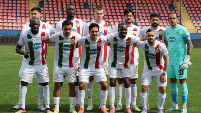 FIFA ceza yağdırdı, Amedspor'a süresiz yasak