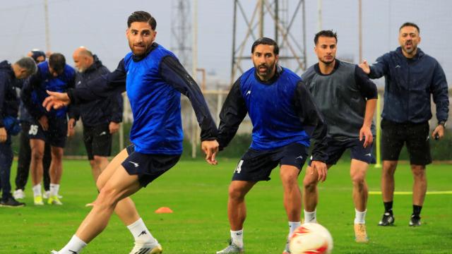 ABD'yi protesto ettiler, Türkiye'ye geldiler. İran'ın Dünya Kupası muamması