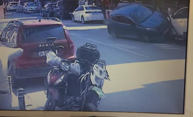 İstanbul'da park halindeki cipe çarpıp takla attı