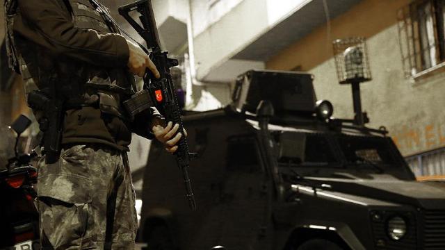 Konsolosluk önündeki saldırının ardından DAEŞ operasyonu. 19 gözaltı
