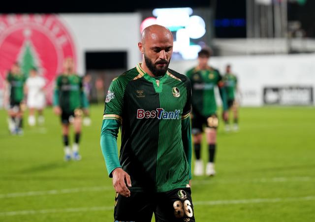 Süper Lig'in kapısından döndü, 2. Lig'e düştü. Sakaryaspor 1. Lig'e veda etti