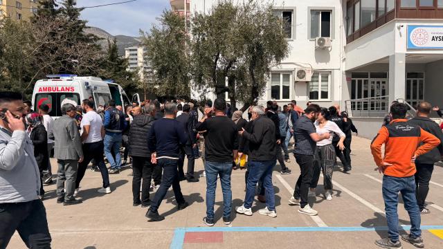 Kahramanmaraş'ta okula silahlı saldırı. İşte olay yerinden ilk görüntüler