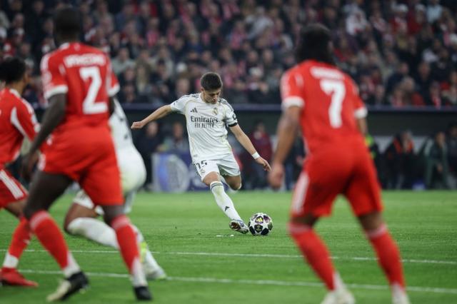 Herkes Arda'yı konuşuyor, bir gecede beş rekor. 