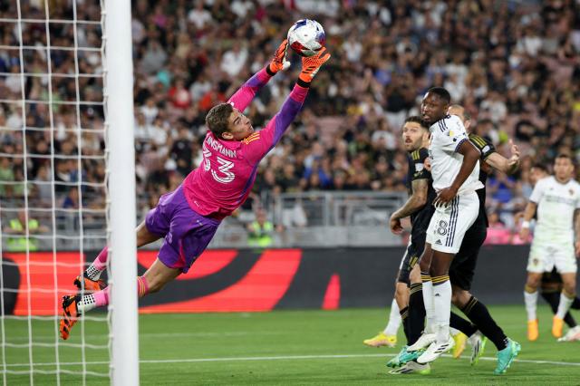 ABD'li kaleci Jonathan Klinsmann'ın maçta boynu kırıldı