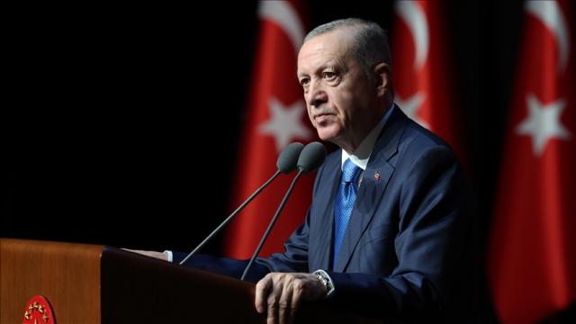 Cumhurbaşkanı Erdoğan'dan 1 Mayıs mesajı