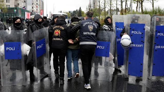 1 Mayıs'ta gözaltına alınmışlardı. İstanbul'da 580 kişi serbest bırakıldı