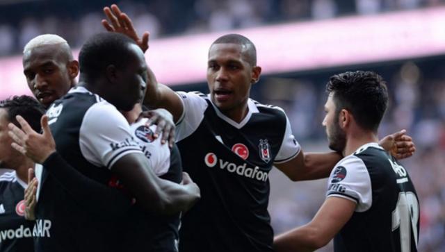 Beşiktaş'ın eski yıldızından mesaj. 