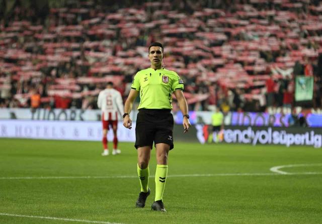 Adım adım Süper Lig'e, 1. Lig play-off maçının hakemi açıklandı