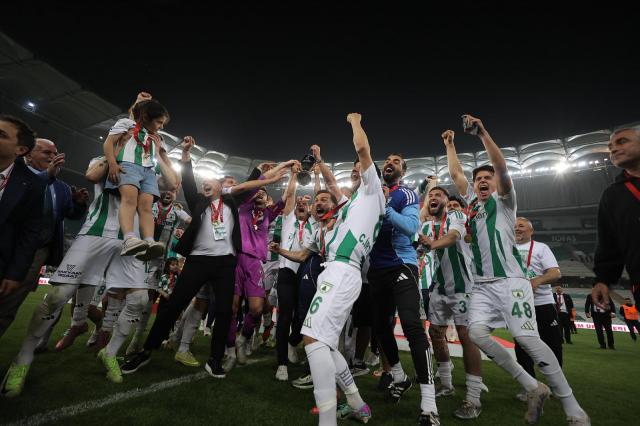 Muğlaspor 1'inci Lig'e yükseldi