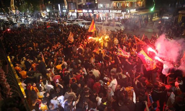 Galatasaray’ın şampiyonluğu Almanya'da coşkuyla kutlandı