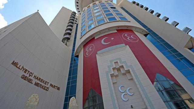 MHP'de bir il teşkilatı daha feshedildi. Malatya İl Başkanlığı görevine Turgay Şengönül atandı