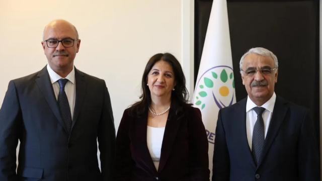 DEM Parti'nin İmralı heyeti Öcalan ile görüştü