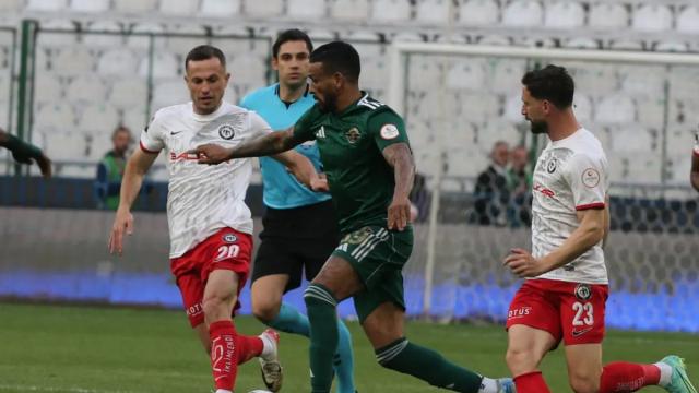 Süper Lig'e yükselen son takım belli oldu