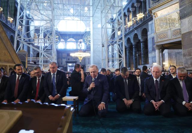 Cumhurbaşkanı Erdoğan Ayasofya'da: 