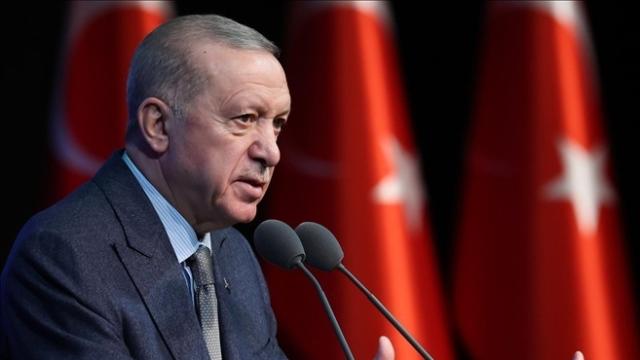 Cumhurbaşkanı Erdoğan'dan şehit ailesine başsağlığı mesajı