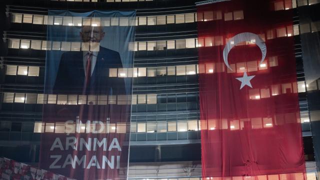 Birçok kişi işten çıkarıldı, CHP'den açıklama geldi