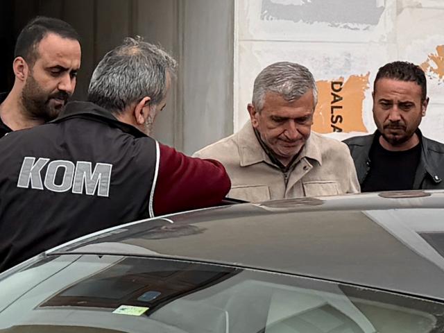 Akçakoca'da belediye CHP'den AK Parti'ye geçti