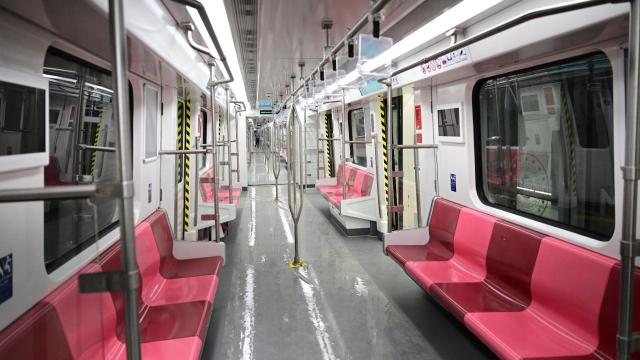 Türkiye'nin en uzun ve en hızlı metro hattı açıldı. Bir günde 10 binden fazla yolcu taşıdı