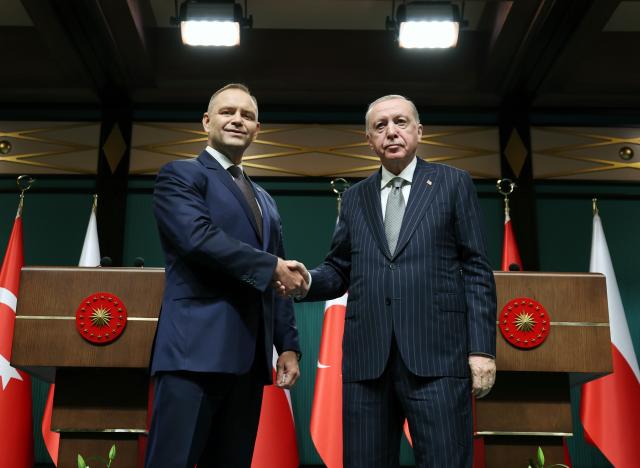 Polonya Cumhurbaşkanı Nawrocki Ankara'da. Cumhurbaşkanı Erdoğan: NATO'nun caydırıcılığı ortak hedefimiz