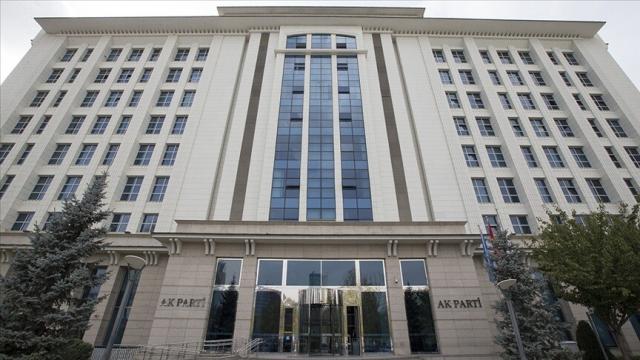 AK Parti kampa giriyor. Program belli oldu, iki ana başlıktan oluşacak