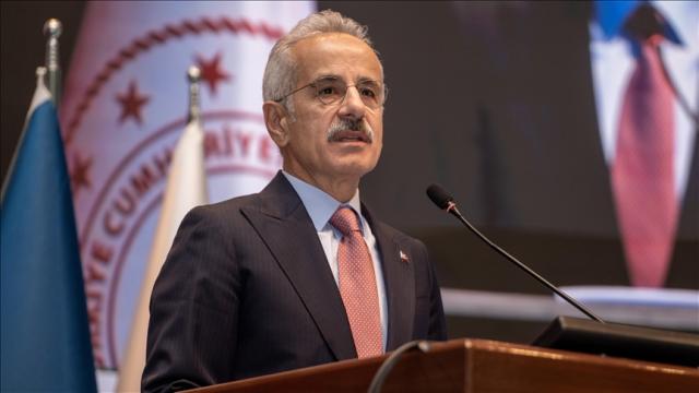 Bakan Uraloğlu, 15 Temmuz gecesini anlattı: 40 yıllık sızma bir gecede bozguna uğratıldı