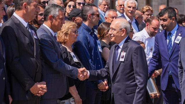 CHP'de iki kritik tarih
