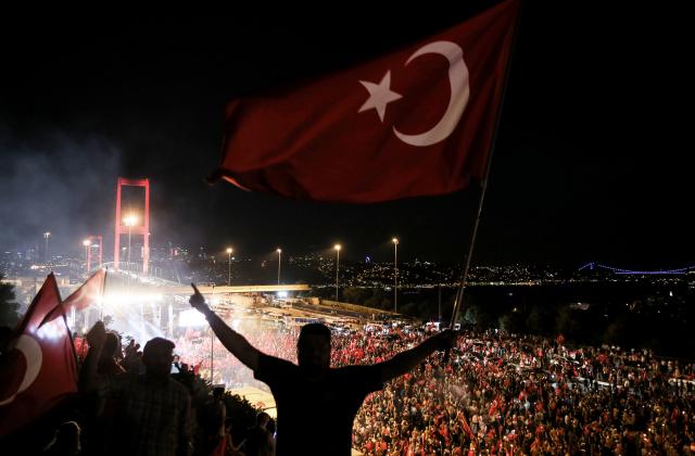 İrade ve zaferin 10. yılı. Türkiye bir kez daha 15 Temmuz'da tek yürek