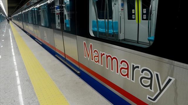 15 Temmuz'da toplu taşıma ücretsiz mi? Bugün Metro, Metrobüs, Marmaray, Başkentray ve İZBAN bedava mı?
