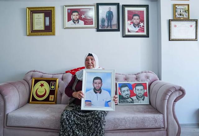 Kızının cenazesini beklerken 15 Temmuz'da oğlunu şehit verdi