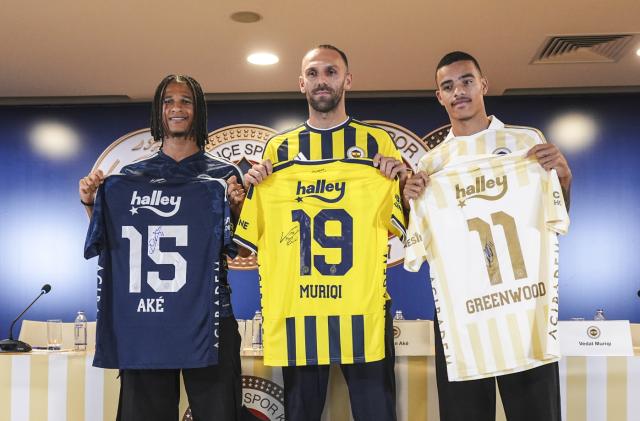 Fenerbahçe'de yeni transferler Ake ve Greenwood, UEFA'ya listesinde