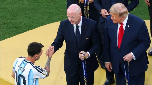 Trump'tan Infantino'ya destek. 