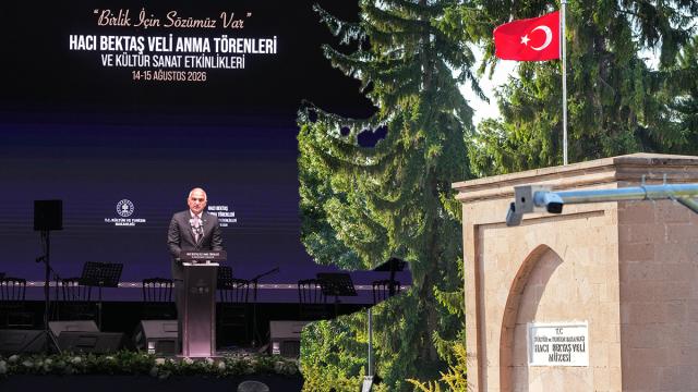 Bakan Ersoy'dan Hacı Bektaş Veli'nin ocağında birlik mesajı