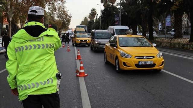 İstanbul'da bugün bazı yollar trafiğe kapalı