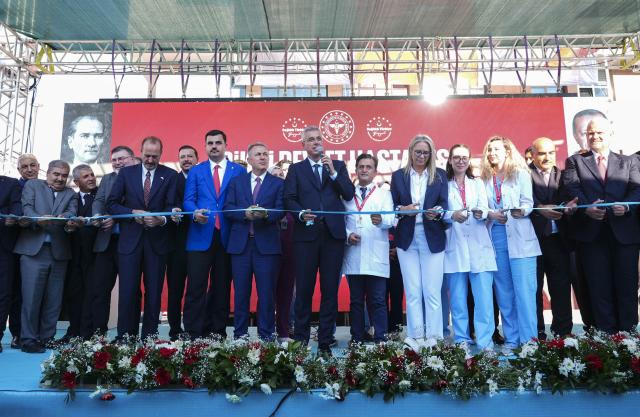 Bakan Memişoğlu’ndan İzmir’e ikinci şehir hastanesi müjdesi