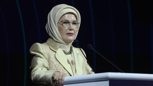 Emine Erdoğan'dan Şule Yüksel Şenler paylaşımı