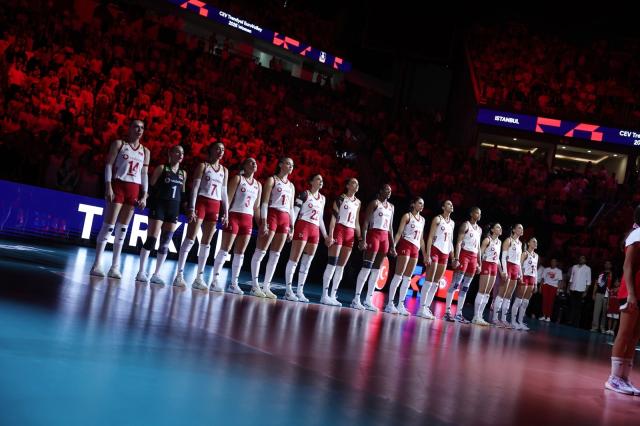 Türkiye-İtalya voleybol final maçı ne zaman, saat kaçta ve hangi kanalda? Filenin Sultanları şampiyonluk için parkede