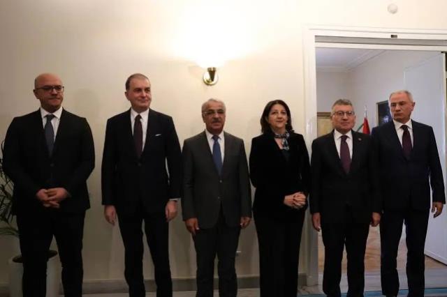 AK Parti ve DEM Parti İmralı heyetinden Terörsüz Türkiye görüşmesi